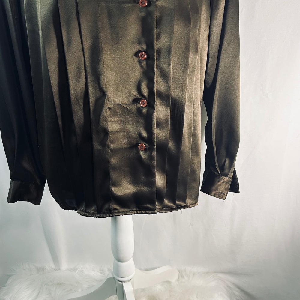 Jones New York Brown Satan Pintuck Button Up Blouse Womens Size 12 - Picture 4 of 10